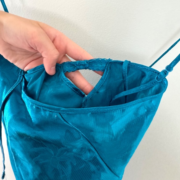 Colesce Collections Floral Blue Slip Dress - Picture 7 of 9